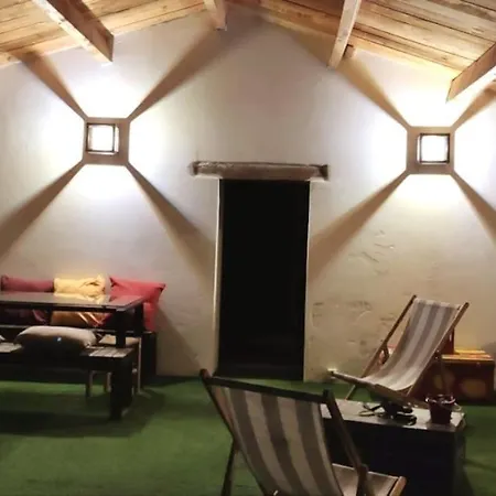Maison Atypique Proche De La Rochelle فندق *